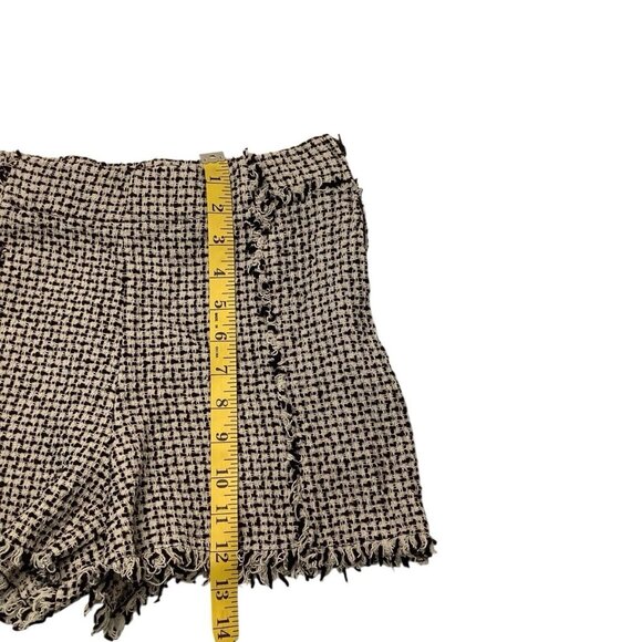 ZARA Tweed High-Waisted Fringed Houndstooth Shorts Size Small - Picture 7 of 10